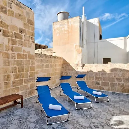 公寓 Old 5 By Vallettastay