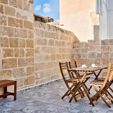 Old 5 By Vallettastay Appartement
