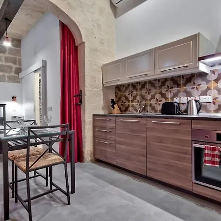 Apartment Vallettastay Old 5 *