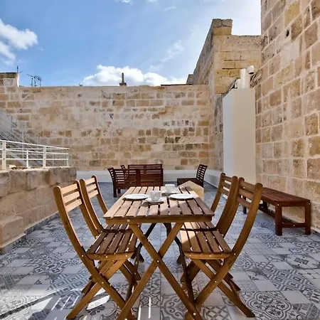 公寓 Old 5 By Vallettastay 瓦莱塔