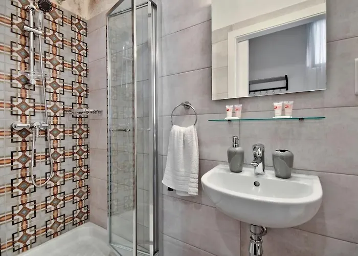 Old 5 By Vallettastay Apartamento